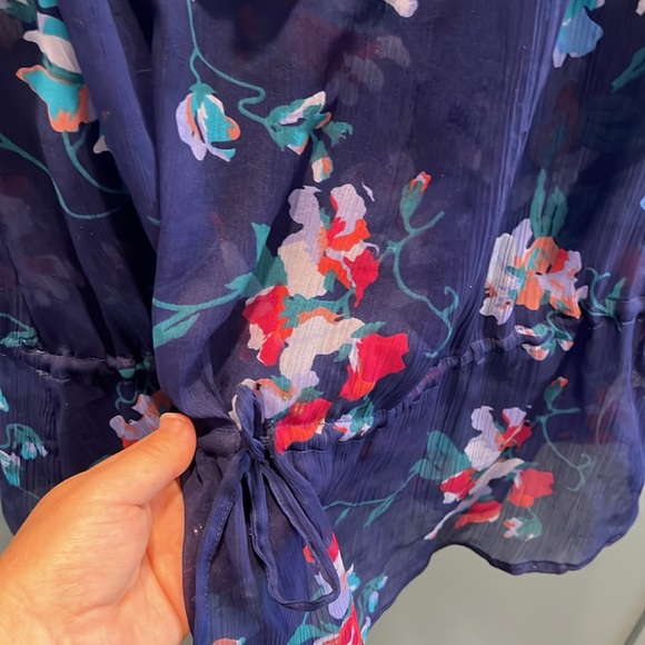 French Connection Sleeveless Floral Blouse - Picture 4 of 5